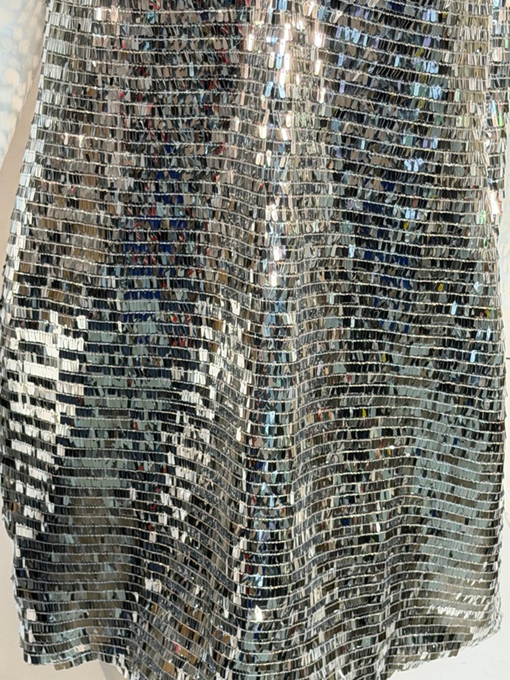 Ripley Rader Size Medium Silver Sequin V-Neck Mini Dress - Picture 3 of 8